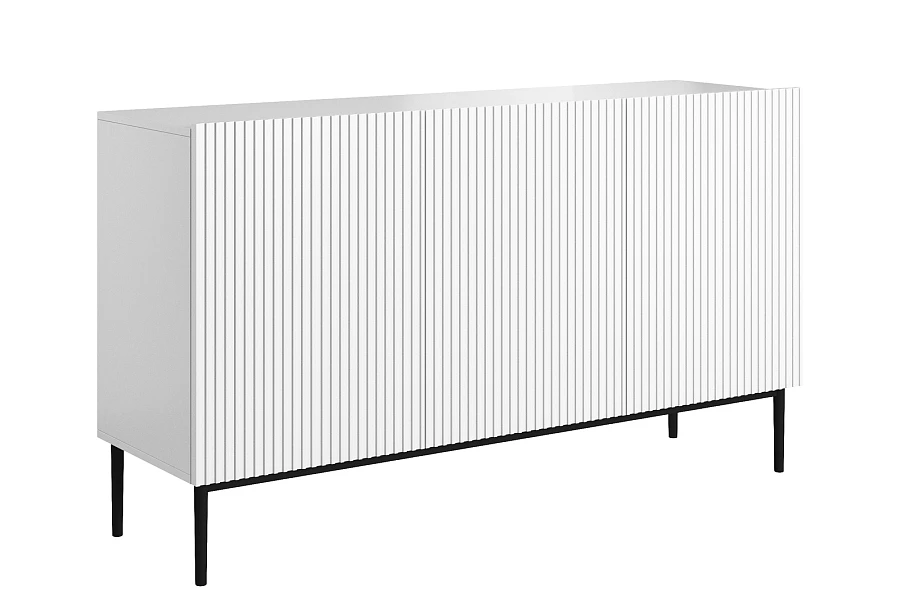 Moderní komoda Nicole 150 cm třídveřová s ryhovaným čelem  - Biela / Čierne nožičky